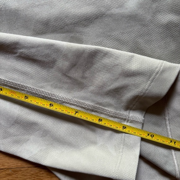 Lululemon T.H.E. Short 9" Mens L Linerless Camo VMXR 50286 Running Gym Training - Picture 8 of 8